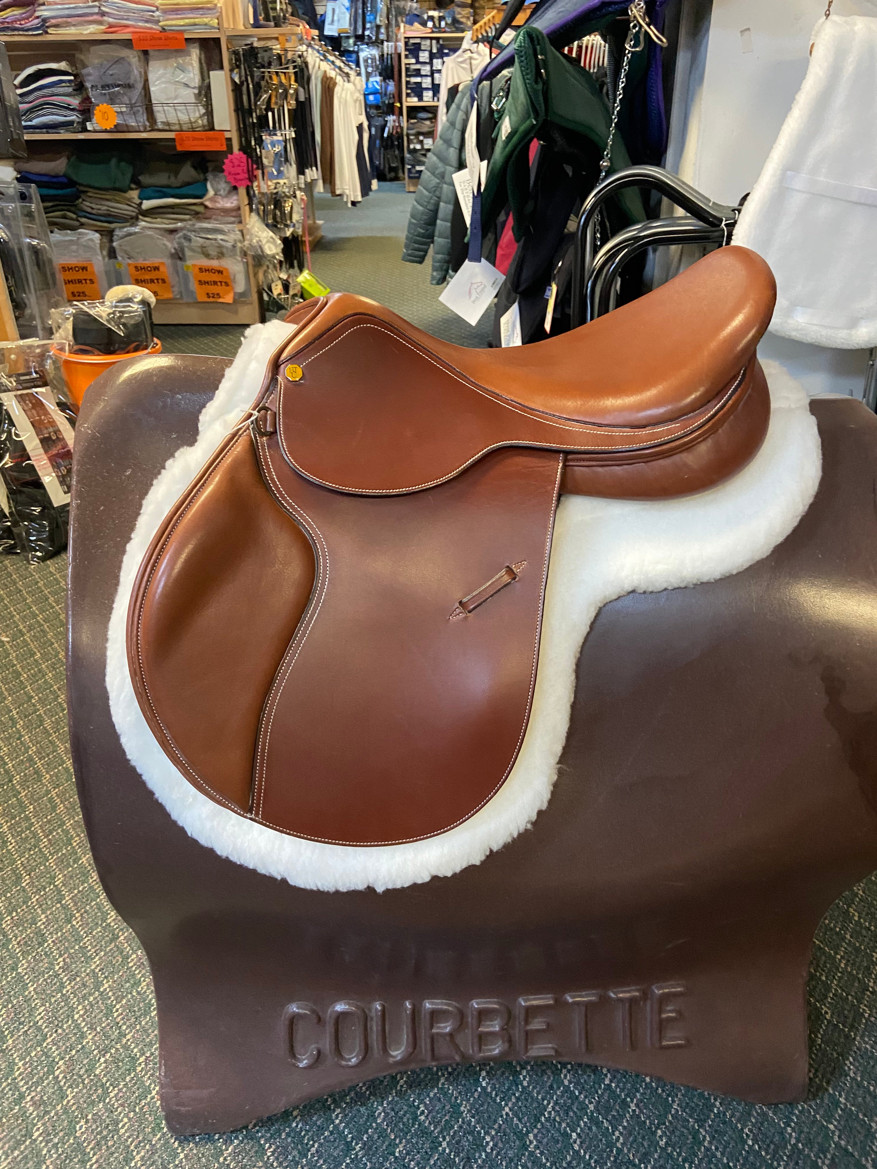 BH Crump Tomboy Saddle 17" Regular Tree