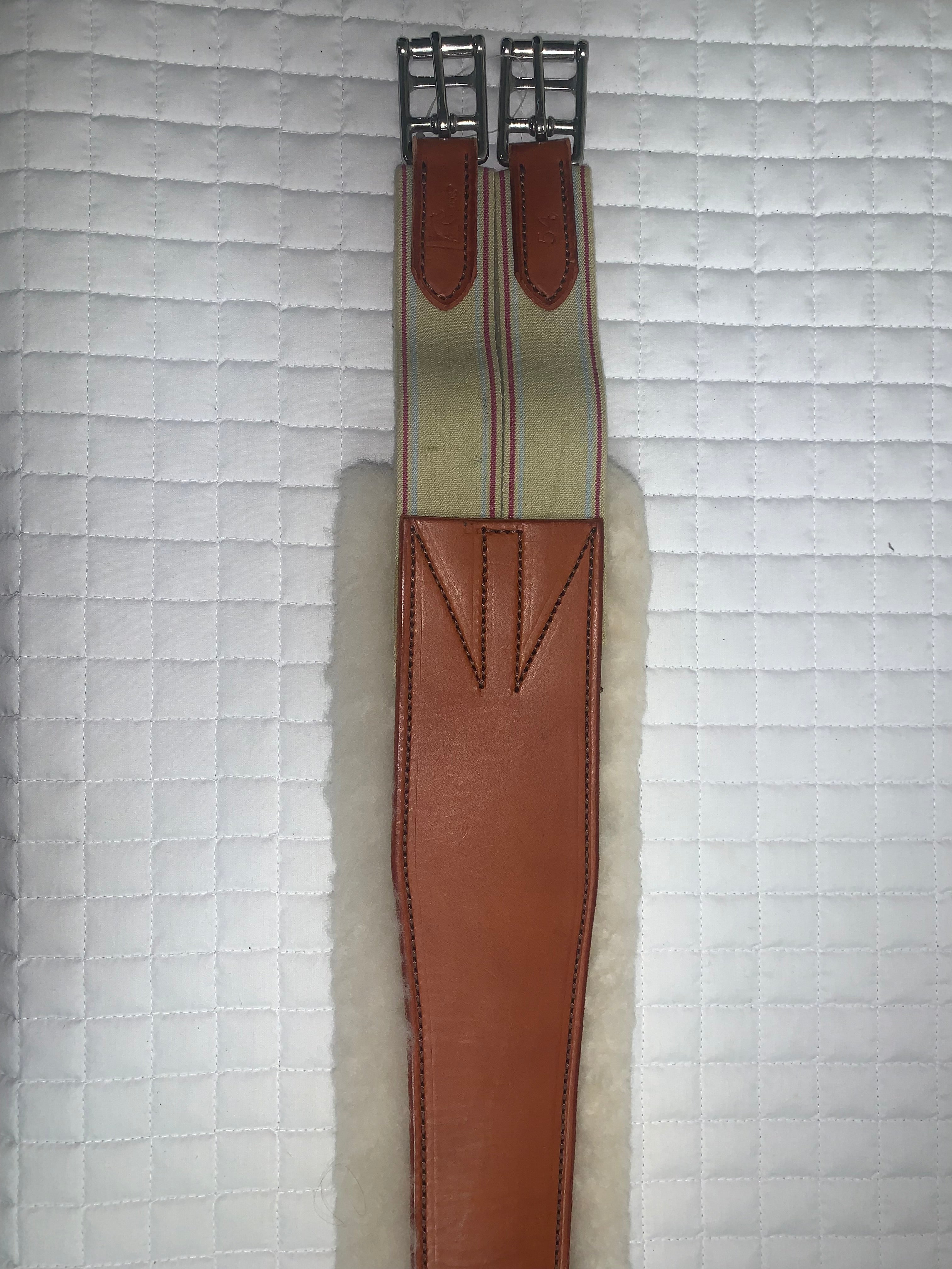 Horse Fare 54" Overlay Girth w/ Removable Sheepskin Liner
