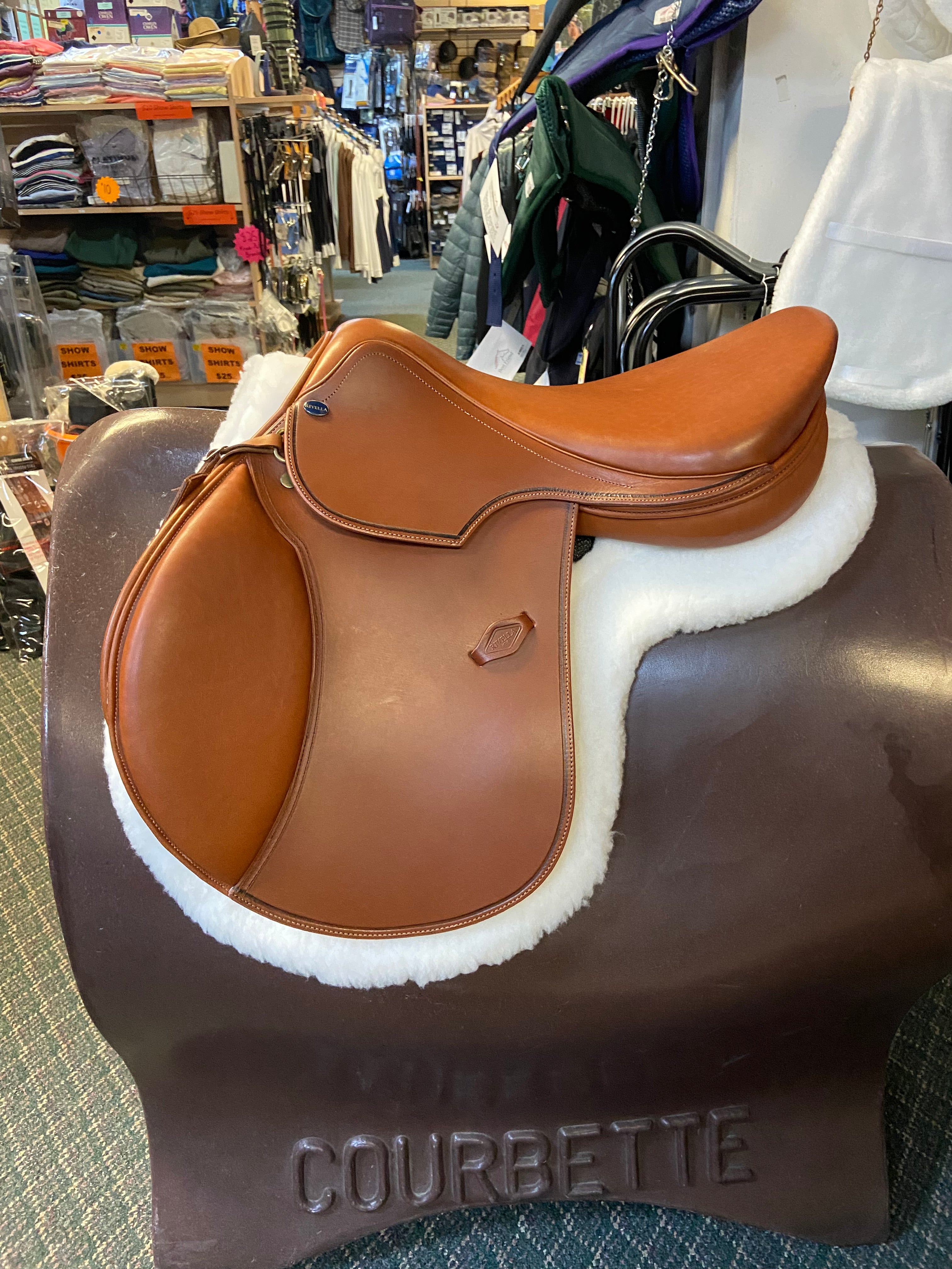 HDR Rivella Denver Classic Saddle 17' Regular tree