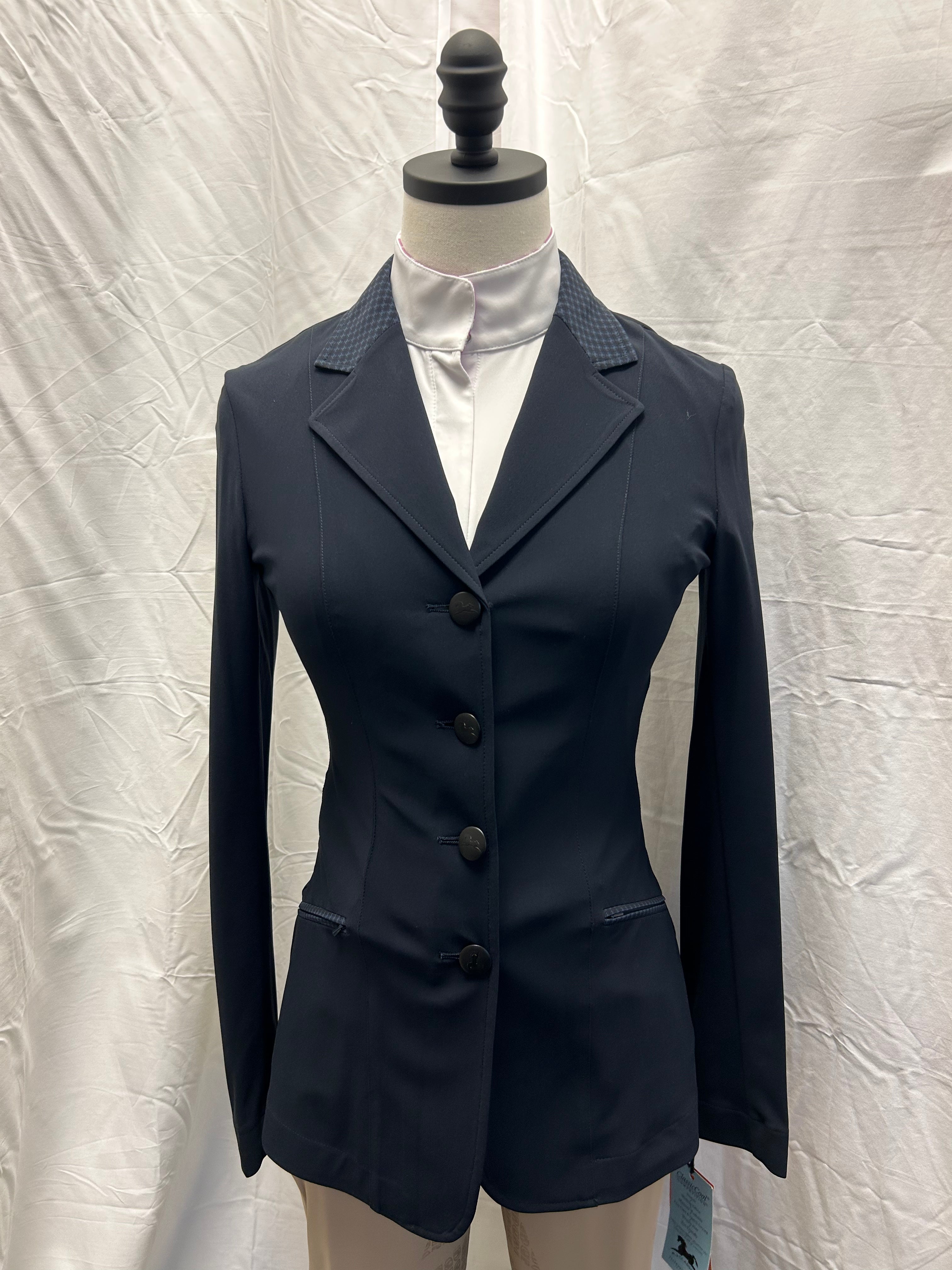 RJ Classics Victory 4 Button Stretch Show Coat w/ Houndstooth Collar