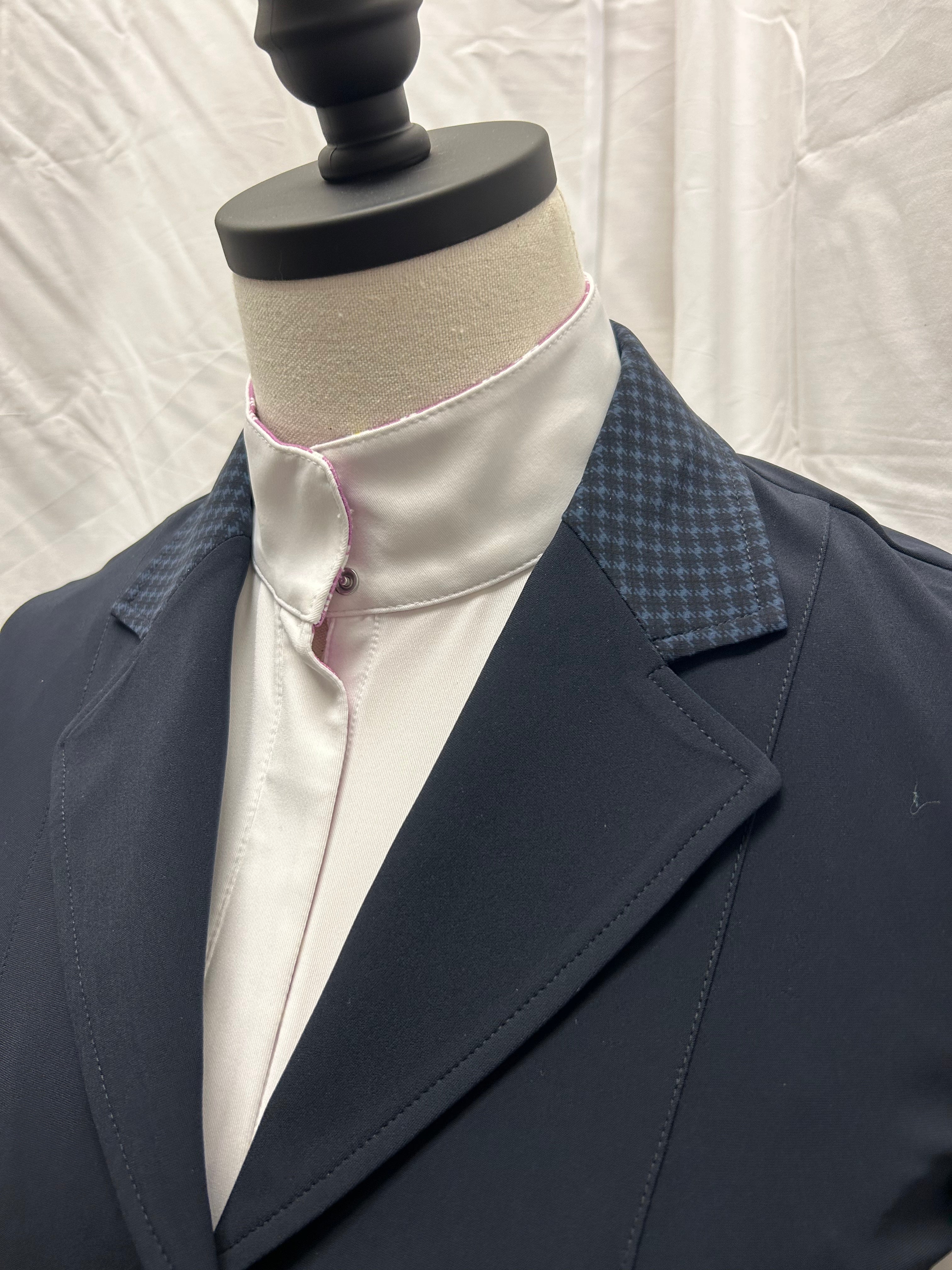 RJ Classics Victory 4 Button Stretch Show Coat w/ Houndstooth Collar