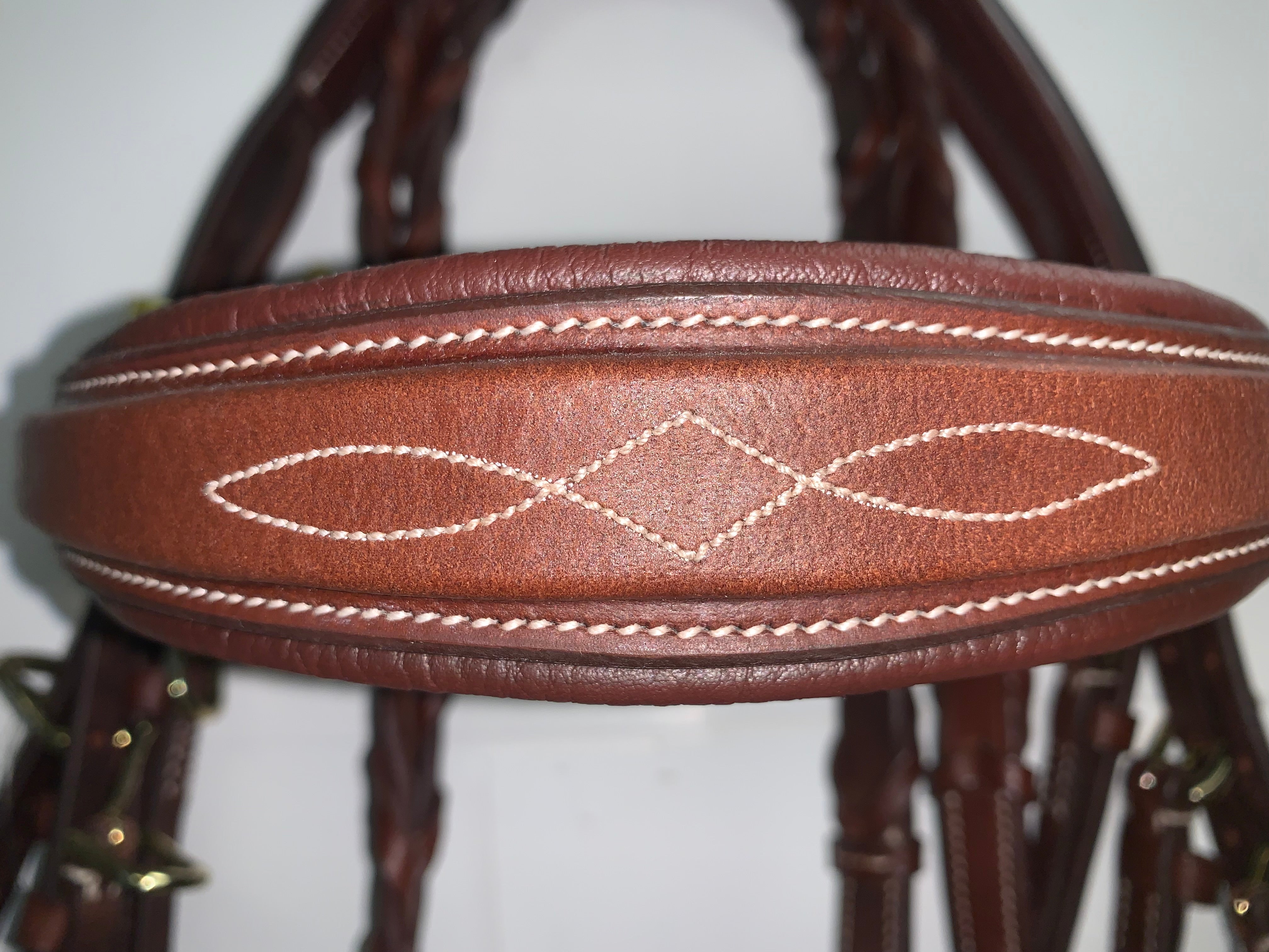 Smith Worthington Wide Nose Hunter Bridle w/ Removable Flash