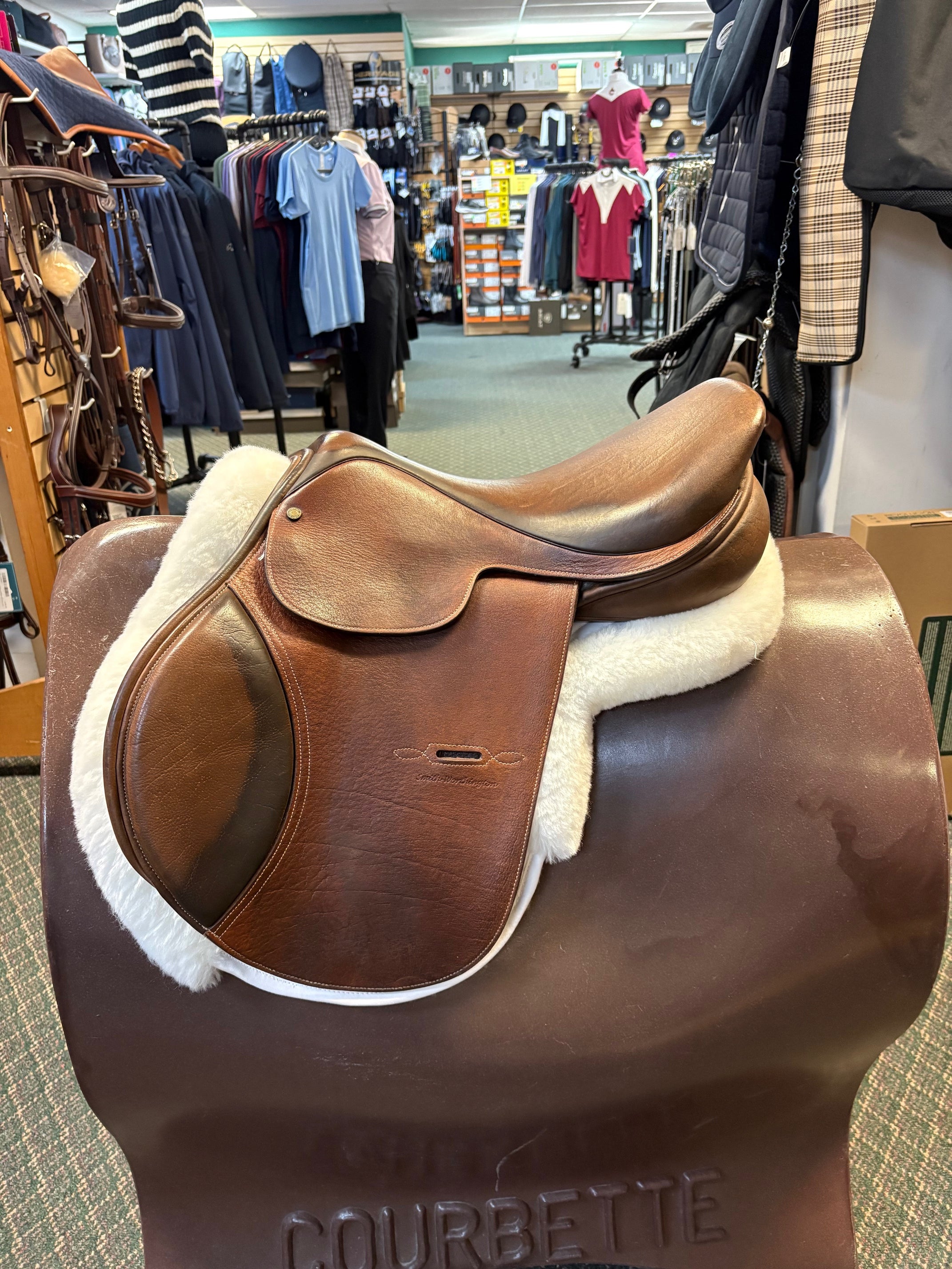 Smith Worthington 16.5" Wide Trainer Jumping Saddle