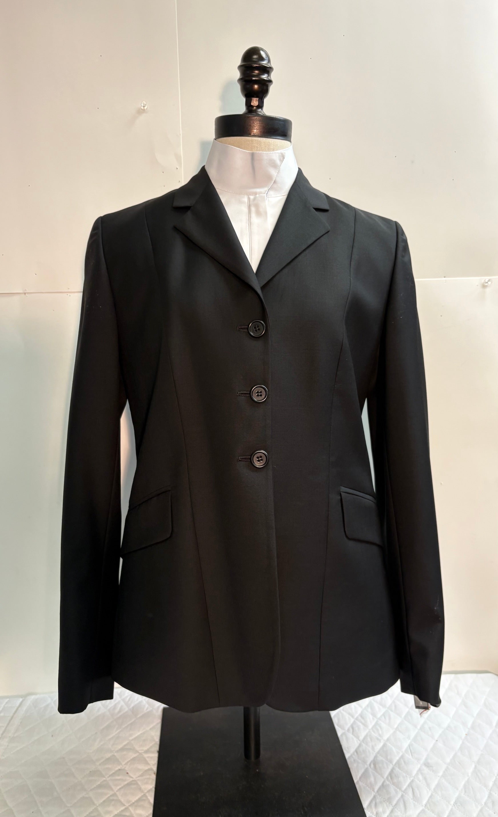 Tailored Sportsman Ladies Orwell Hunt Coat - Black 2 Reg