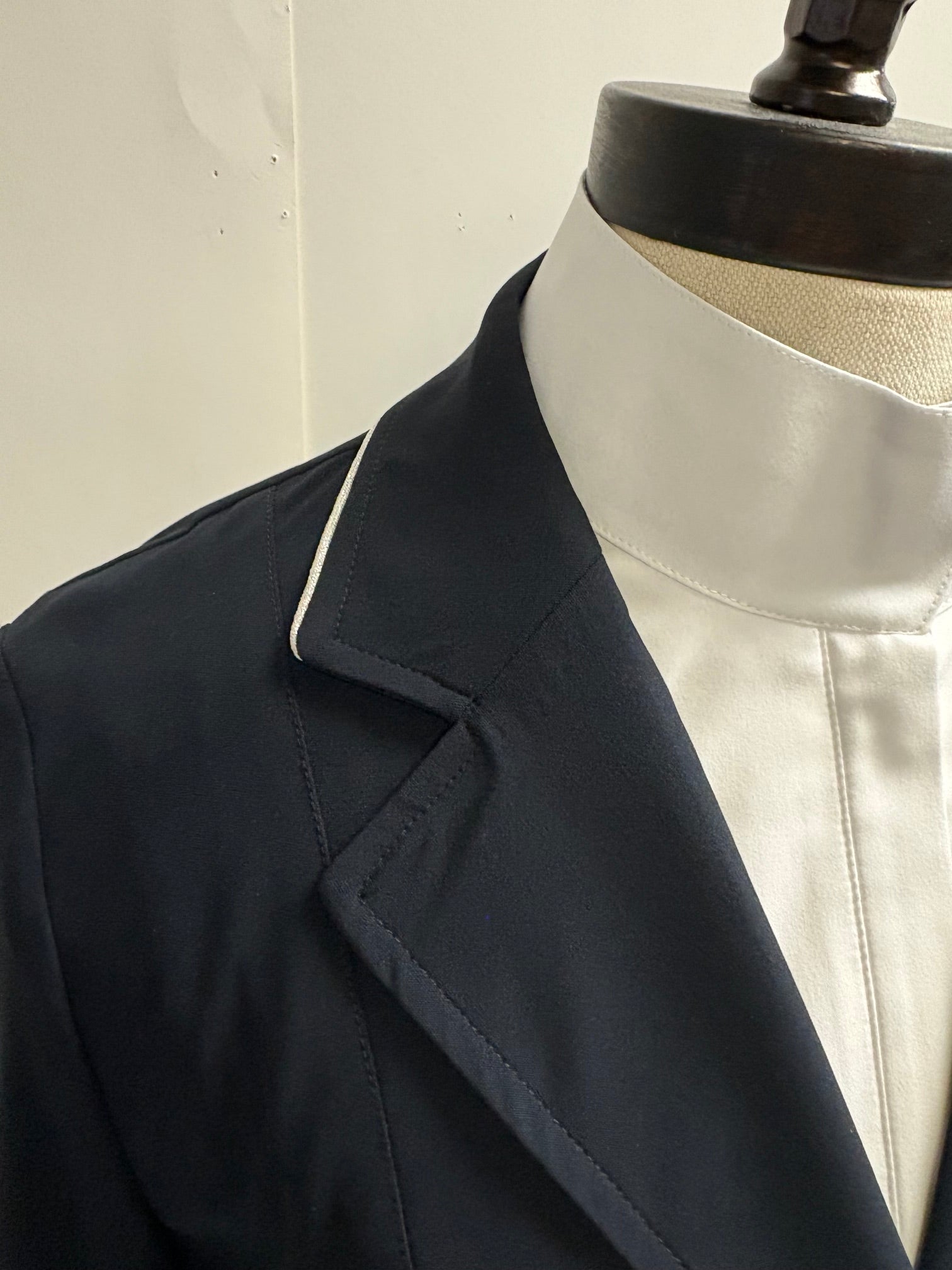 RJ Classics Ladies Galway 4 Button Stretch Show Coat - Navy